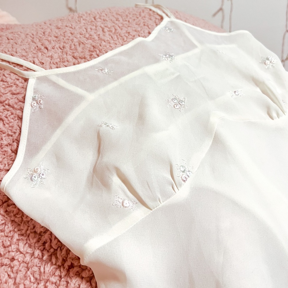 Gillian & O’Malley Sheer Embroidered Top